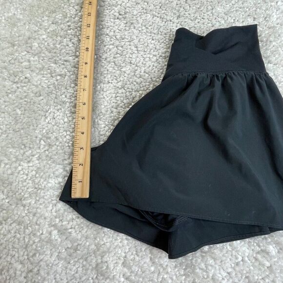 Aerie Offline Crossover Flowy Shorts Black - Picture 8 of 11